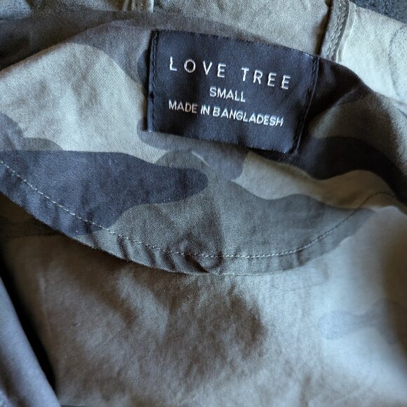 Love Tree Camo Jacket - Picture 3 of 6